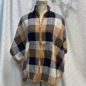 Tahari size S/M Checkered Knit Poncho zip‎ up square cut warm winter fall cozy